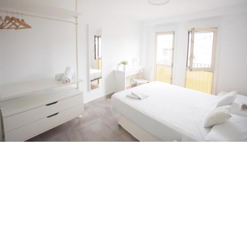 Apartamentos Mayor by Be Alicante