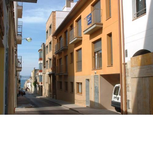 Apartamentos Mestral
