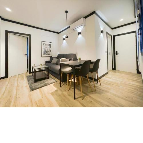 Apartamentos MK77 León - Lancia