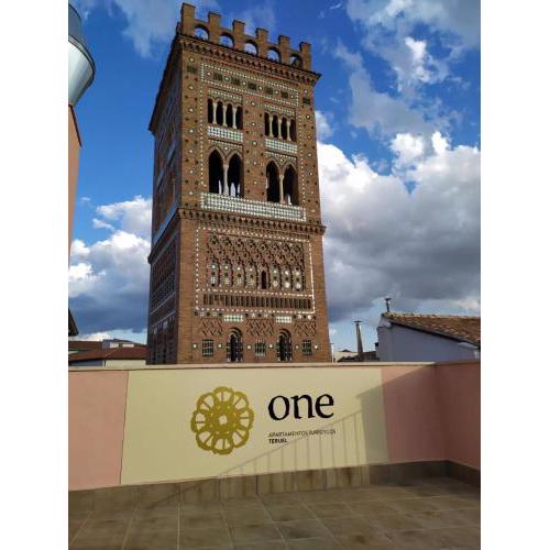 Apartamentos One