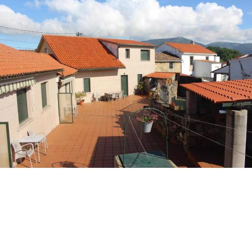 APARTAMENTOS OUTEIRO