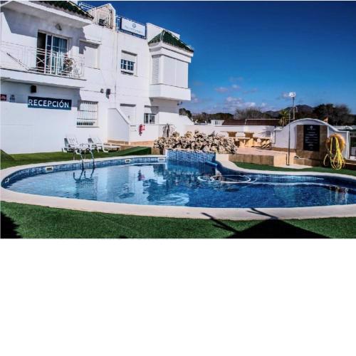 Apartamentos Palomares Beach