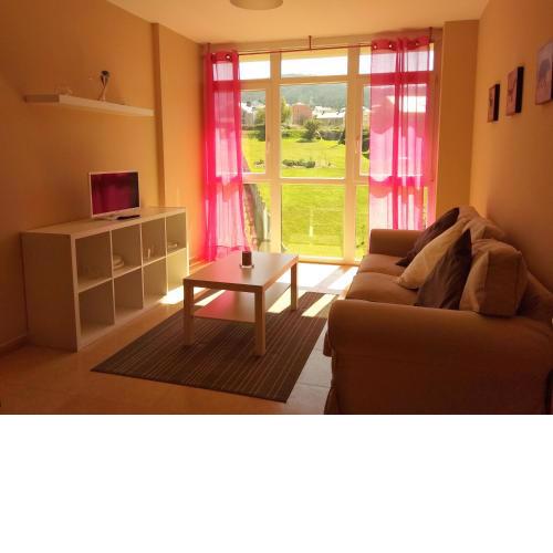 Apartamentos Playa de las Catedrales 3000
