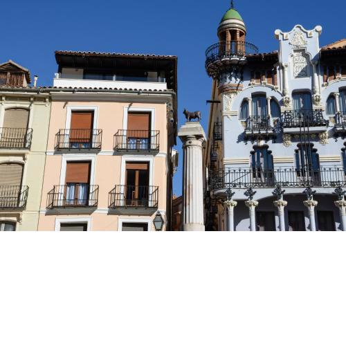 Apartamentos Plaza del Torico Teruel
