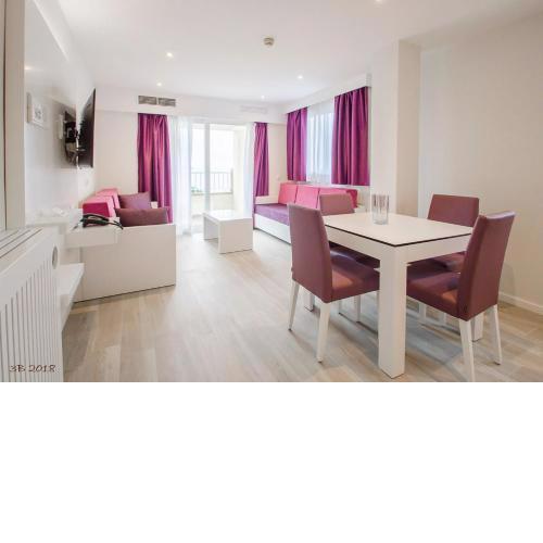 Apartamentos Ponent