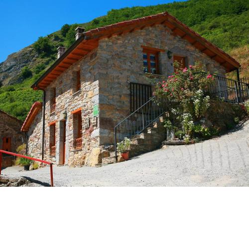 Apartamentos Rurales Las Cuendias
