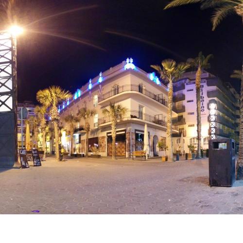 Apartamentos Senabre Palais