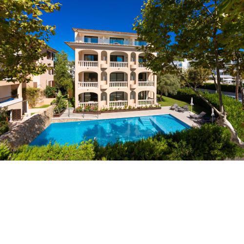 Apartamentos S'Olivera