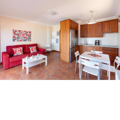 Apartamentos Terrazas Los Gigantes by Suncanarias
