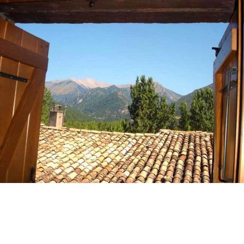 Apartamentos Turismo Rural Casa Santorroman