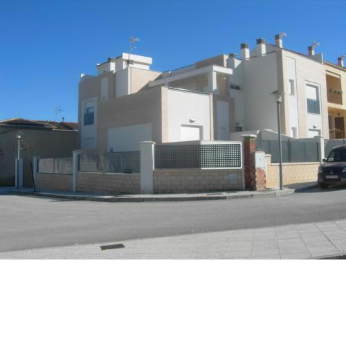 APARTAMENTOS TURISTICOS LAS CINCO JOYAS