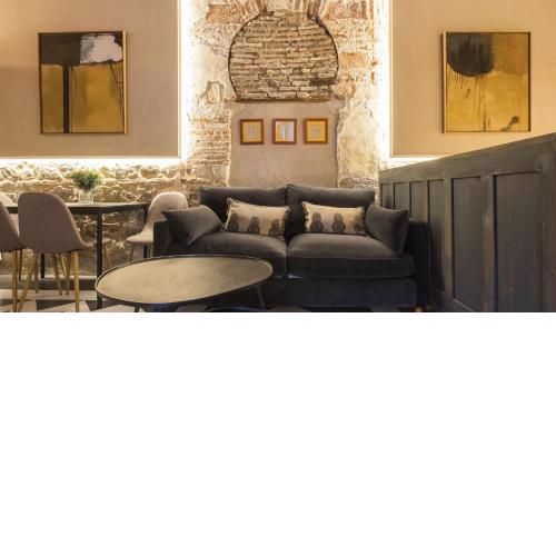 Apartamentos Virgen Blanca