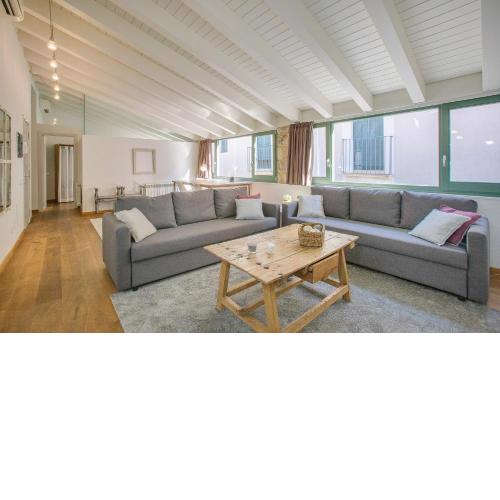 Apartaments Catedral – Baltack Homes