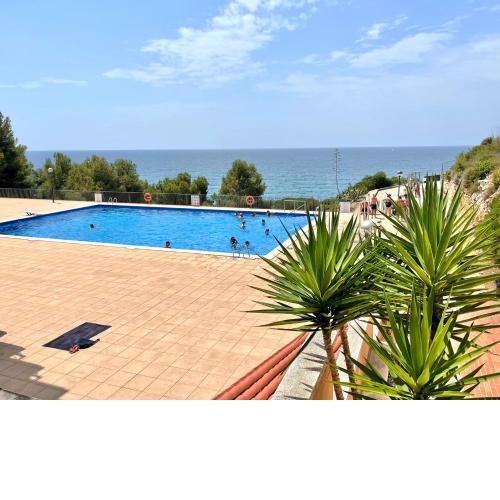 APARTBEACH CABO MENOR CON PISCINA y VISTAS MAR