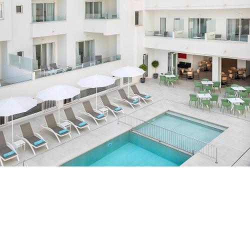 Aparthotel Marina Drach