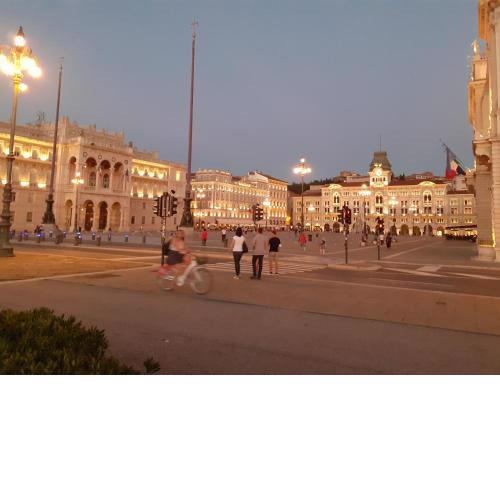 Aparthotel Piazza Grande Unità Italia