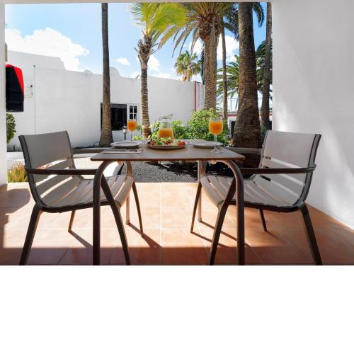 Aparthotel Playa Club