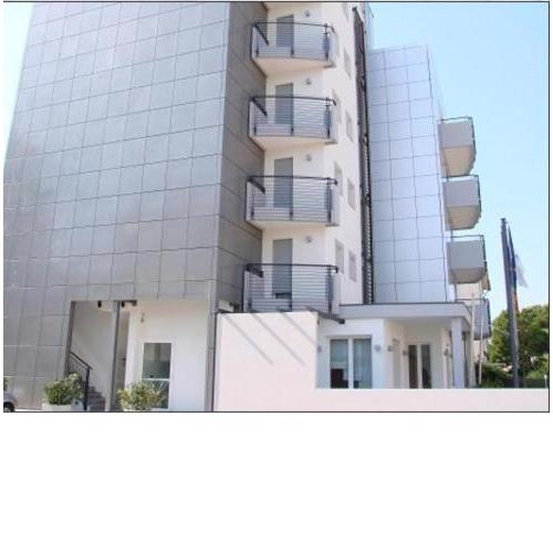 Aparthotel Royal