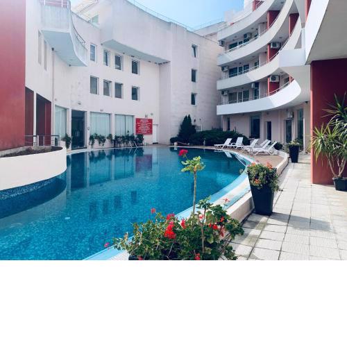 Apartment #1 - Sunshine and Love