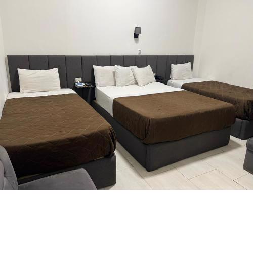 Apartment 2000