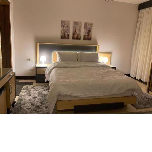 شقة كاملة غرفتين نوم وصالةApartment 2BR Duplex عائلات فقط