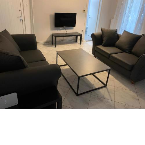 Apartment 30m from the sea