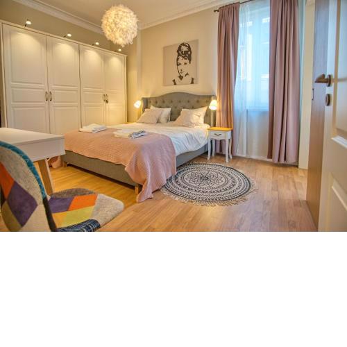 Apartment Audrey by SofiaSpot - central, metro to airport