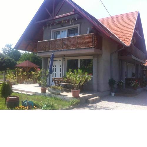 Apartment Balatonkeresztur/Balaton 19286