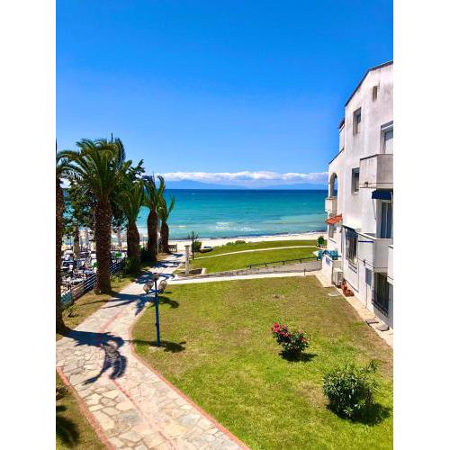 Apartment Bella, Beachfront, Sea view