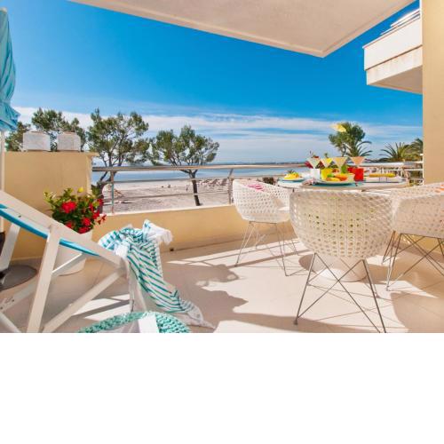 Apartment Blue View