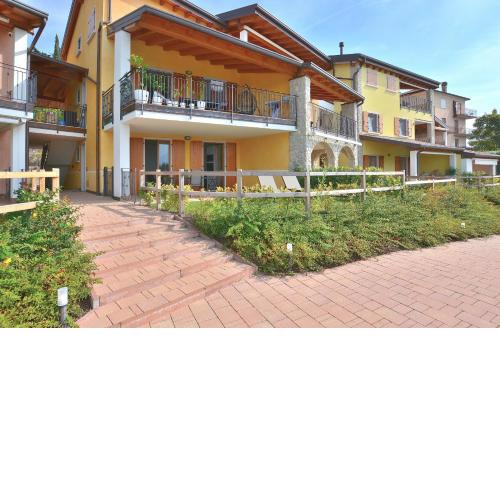 Apartment Borgo Montagna With Pool