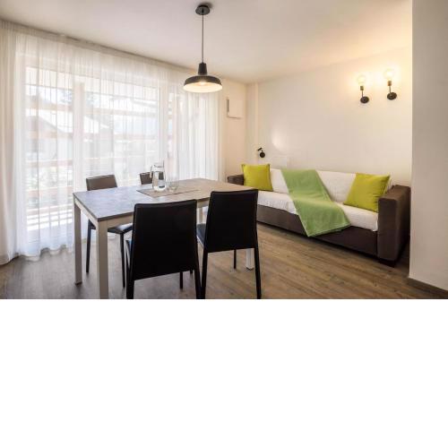 Apartment Cinch Residence Bun Ste