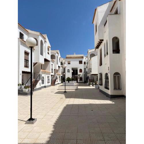 Apartment El Paraiso, 3 Bed 2 bath, 300M from the sea