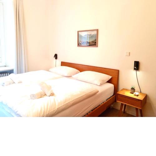Apartment Emilie with parking historic city center