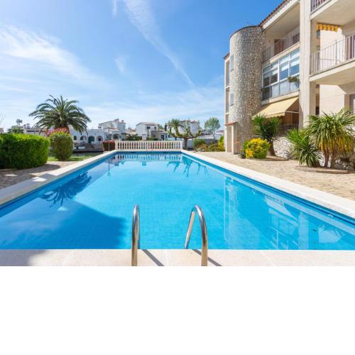 Apartment Flamicell
