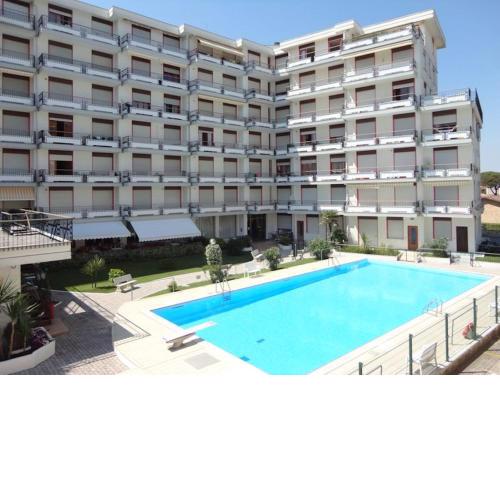 Apartment for 5 people With Pool And Sea View by Beahost Rentals