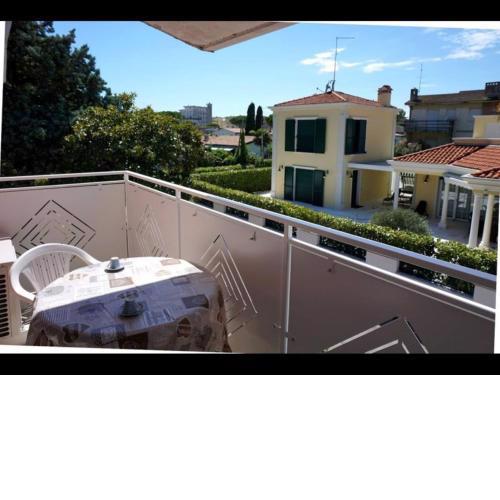 Apartment for 6 guests ideal for holidays by Beahost Rentals