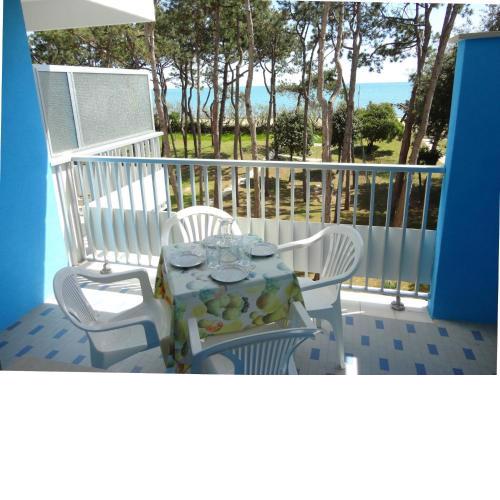 Apartment for 7 people with sea view A C by Beahost Rentals