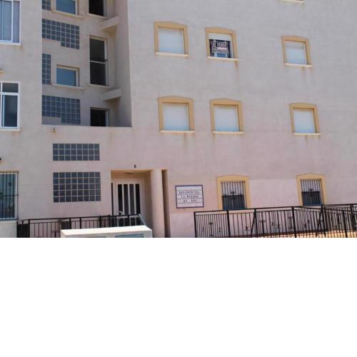 Apartment Gerry with communal pool