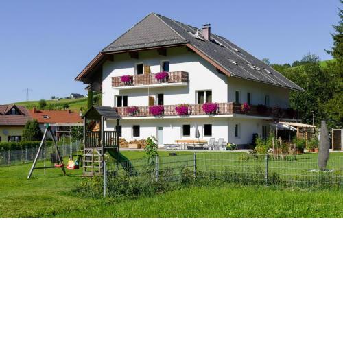 Apartment Haus Sagerer near Attersee and Mondsee