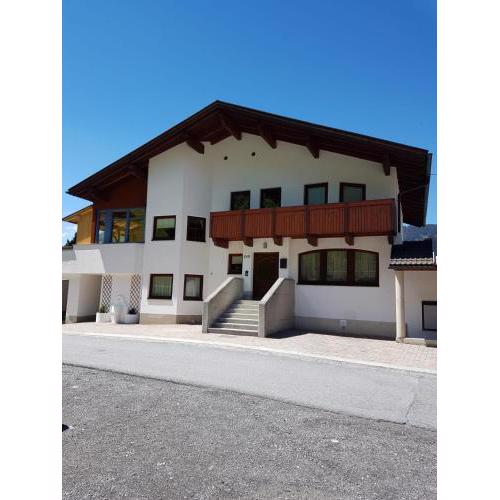 Apartment Huter
