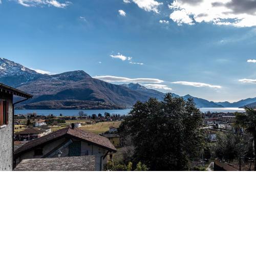 Apartment in a hamlet with lake view - Larihome A05