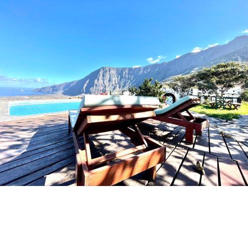 Apartment in a rural house, wonderful ocean view in El Hierro
