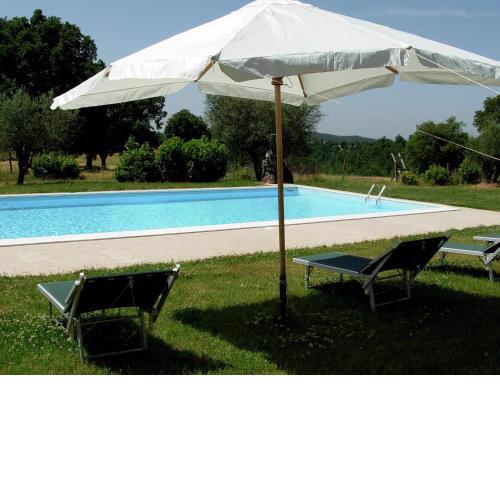 Apartment in an organic agriturismo with sheep pool quiet location