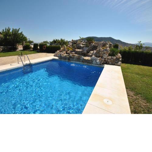 Apartment in ancient farm located in beautiful mountainous scenery in Periana