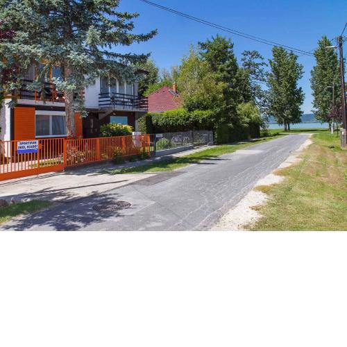 Apartment in Balatonbereny/Balaton 18050