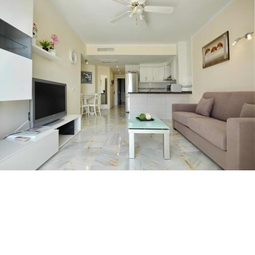 Apartment in beachfront complex in El Duque area, Costa Adeje