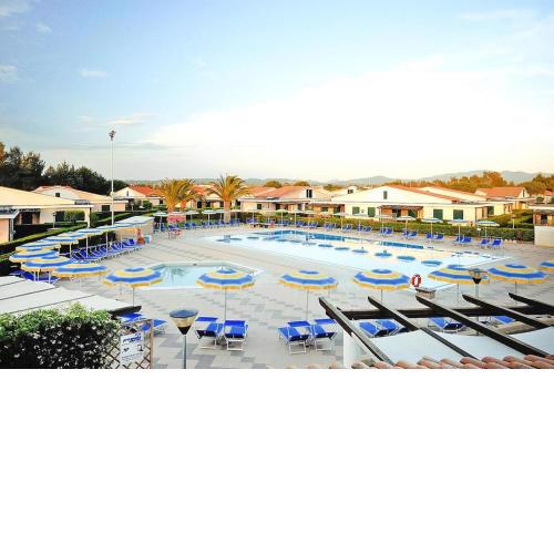 Apartment in Cecina Mare with outdoor pool