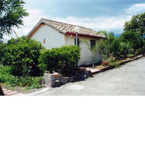 Apartment in Mascali/Sizilien 37058