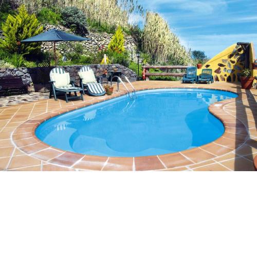 Apartment in Moya with communal pool